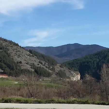 מלון Хотел Изворът С.Арда Arda (Smolyan)